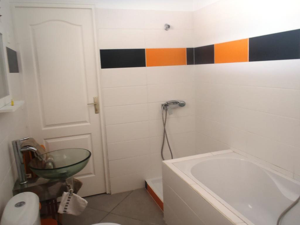 Grande Avec Piscine Et Jacuzzi Villa