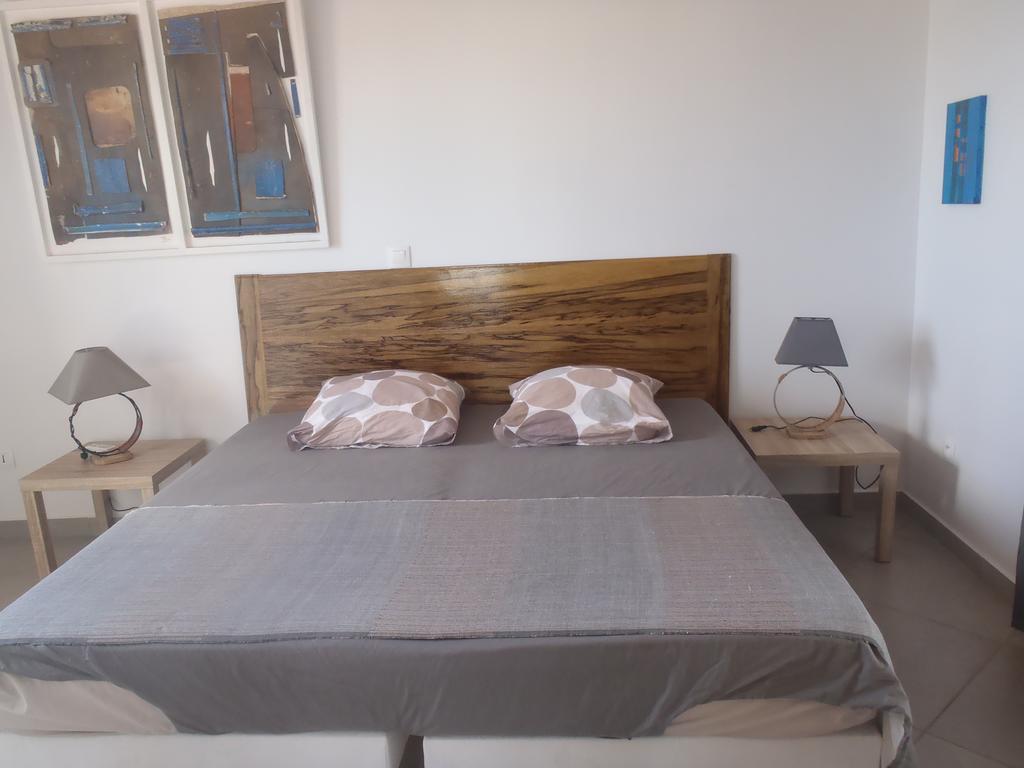 Grande Avec Piscine Et Jacuzzi Villa *